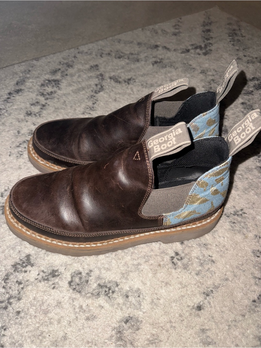 Georgia Boot Men’s Brown Leather Chukka Boots with Light Blue Heel Accent